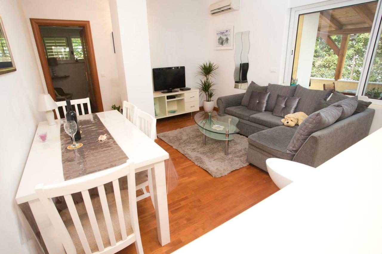 Tera Apartment Near Bacvice Beach And City Centre Split Exterior foto